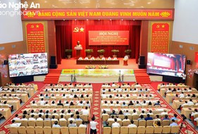  Hội nghị quán triệt, triển khai thực hiện Nghị quyết số 39-NQ/TW của Bộ Chính trị về xây dựng và phát triển tỉnh Nghệ An