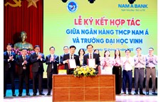 Ngân hàng Nam Á ký kết Biên bản ghi nhớ hợp tác và trao học bổng tài trợ cho sinh viên Trường Đại học Vinh